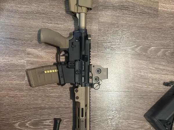 DDM4V7P with Geissele extras and Eotech