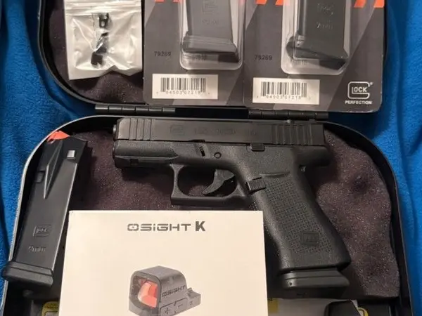 Glock 43x MOS, olight, 4 mags NEW