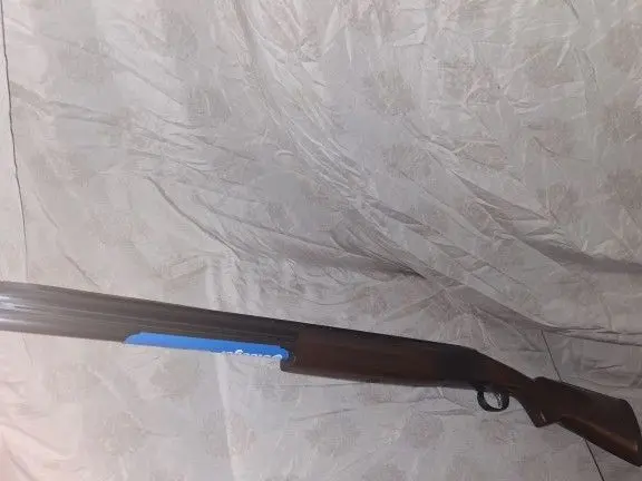 Stoeger condor 12ga over under like new..