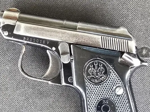 Beretta 950 BS 25 cal pistol