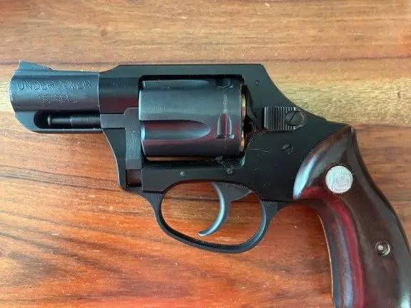 Charter arms undercover .38