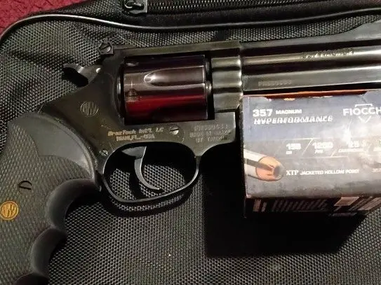 357 MAGNUM RM64