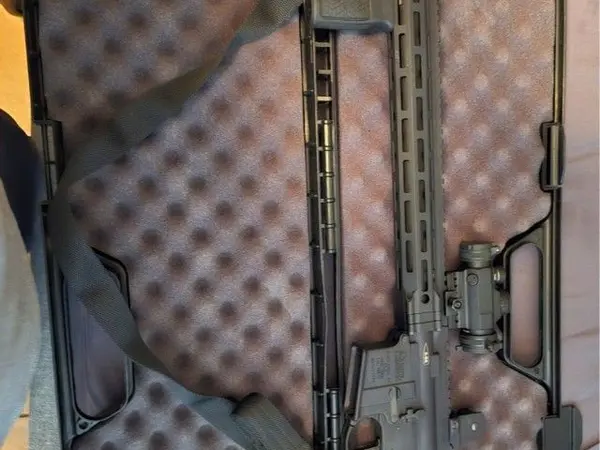 Daniel Defense ddm4 v7 pro