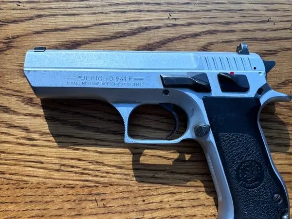 Jericho 941 F