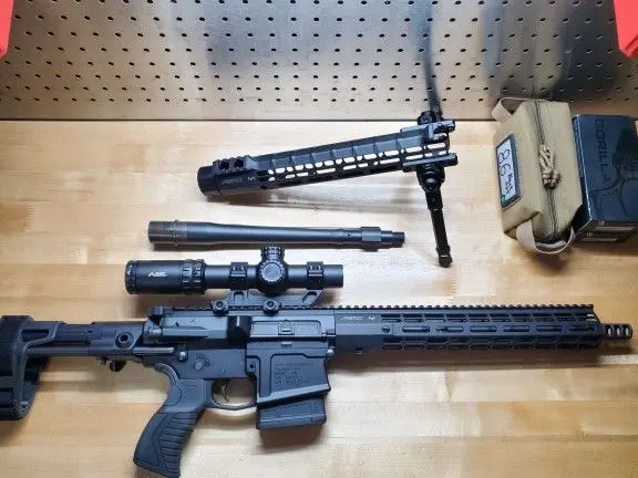 Ar10 8.6 Blackout with extras 308 aero precision