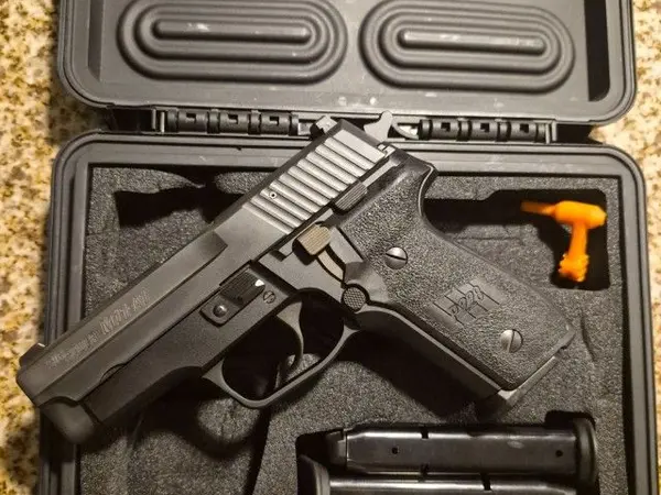 Sig Sauer M11A1
