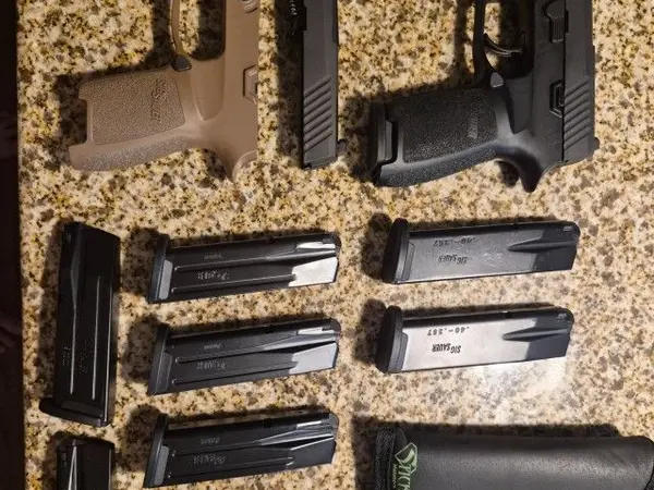 Sig Sauer P320 carry and compact