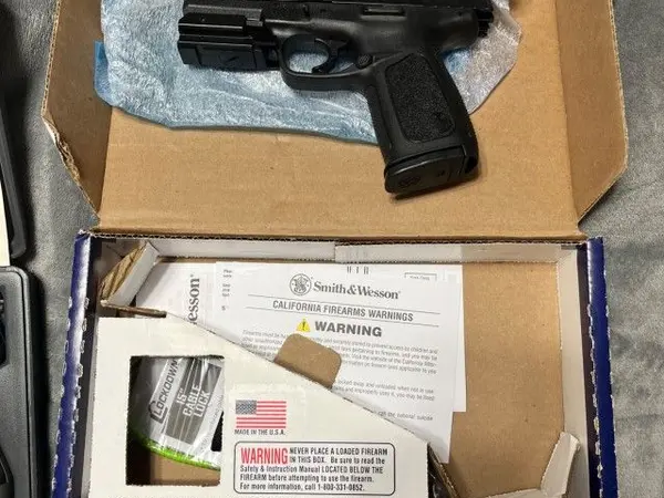 S&W SD9 Smith and Wesson
