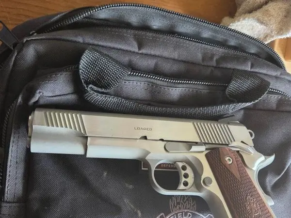 Springfield 1911 loaded