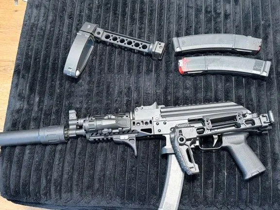 AKV-P