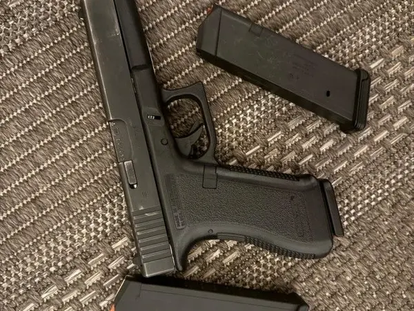 Glock 17 gen 2