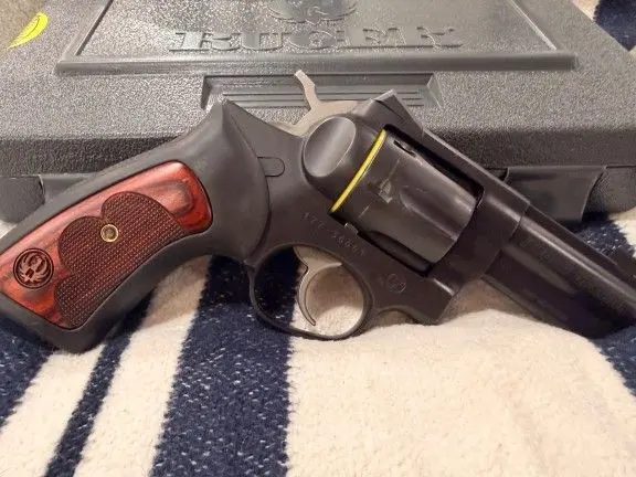 Ruger GP100 Wiley Clapp Talo