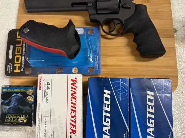 Taurus 444 Raging Bull Revolver 44 Magnum with Ammo