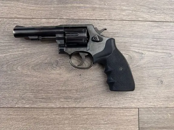 S&W model 10