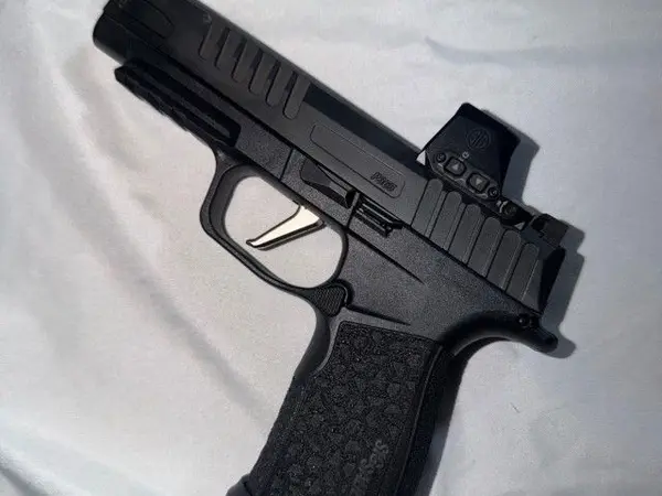 Sig sauer p365 fuse w/romeo