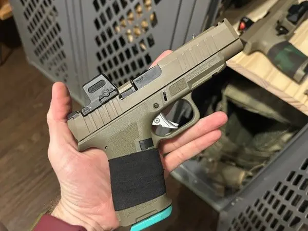 Micro Dagger C-1