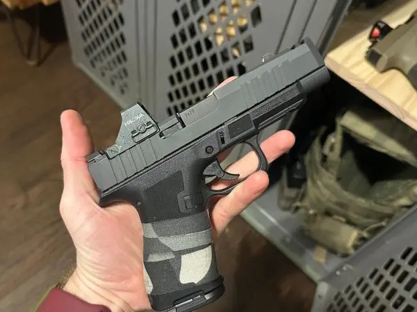Micro Dagger C-1
