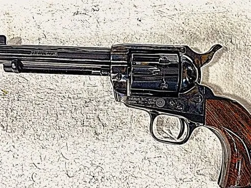 SINGLE ACTION ARMY 45 COLT REVOLVER