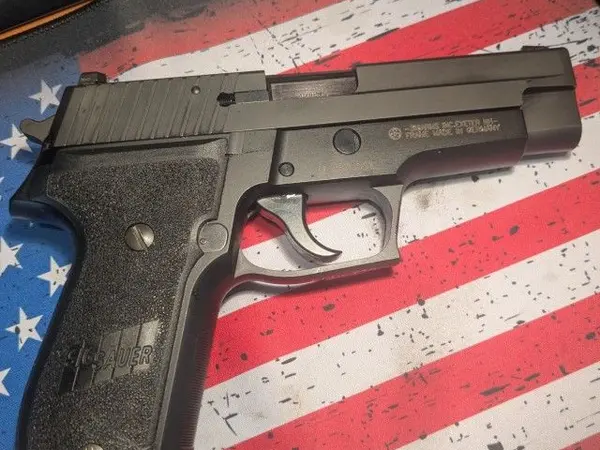 SIG p226 German frame with 2 mags night sights