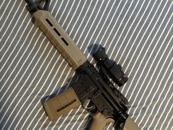 Custom-Built AR-15 – 16" Aero Precision 5.56 – FDE