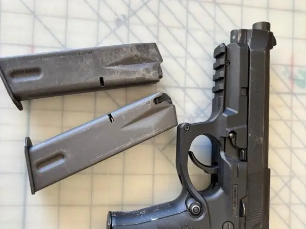 Beretta 92FS 9mm