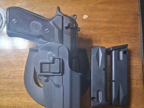 Beretta M9 (OBO)