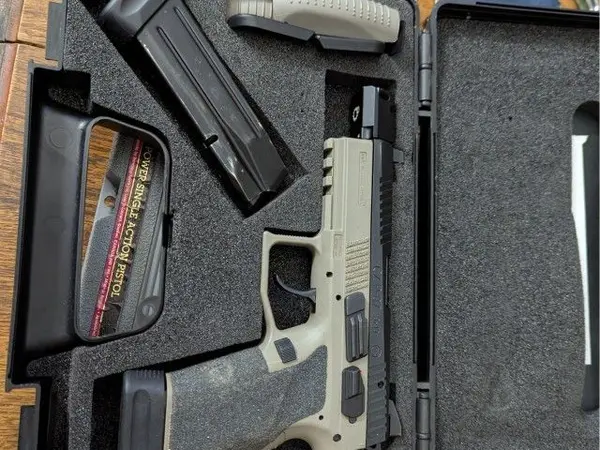 Cz P07 tactical urban gray 9mm
