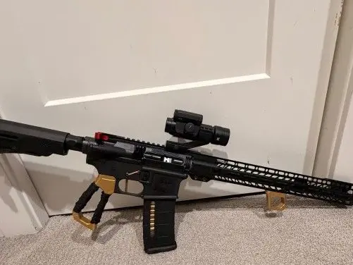 Light weight poly AR-15 with extras