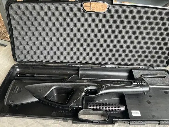 Beretta CX4 Storm 9mm 9x19 16 Inch Carbine Takes 92 FS Magazines CX-4 PCC