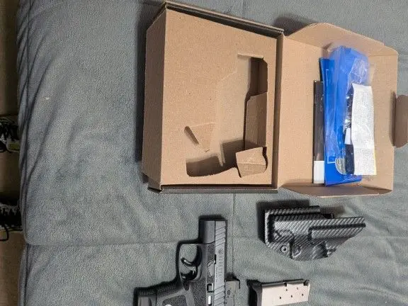 Berretta apx1 carry package