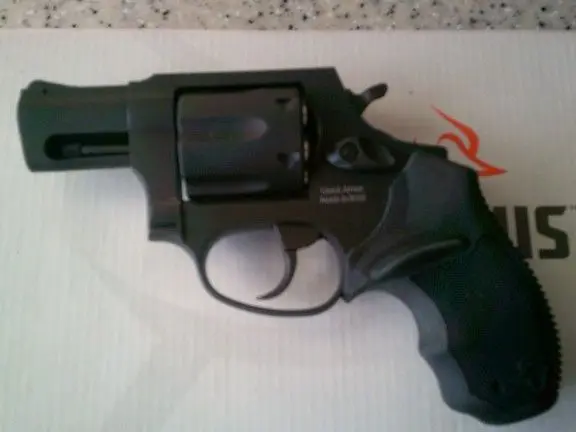 Taurus 327 Federal Magnum