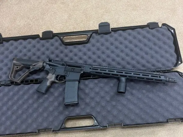Daniel Defense DDM4V7