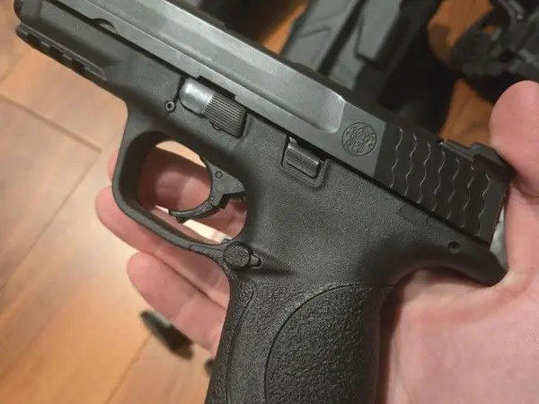 S&W M&P40