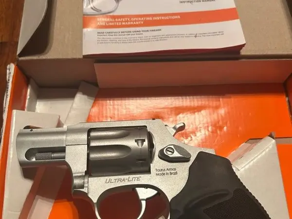 Taurus 942 UltraLite 22lr