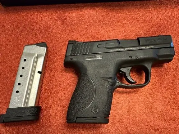 Smith & Wesson M&P 40 Shield