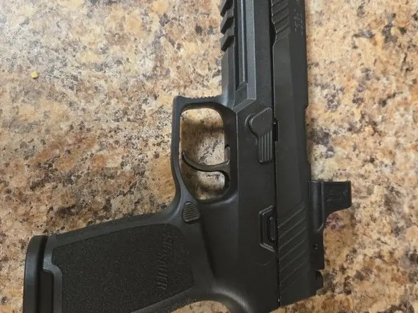 Sig Sauer P320, Full size