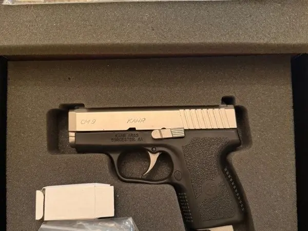 Kahr CM9