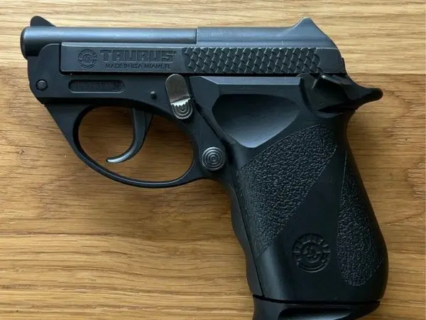 Taurus PT-22