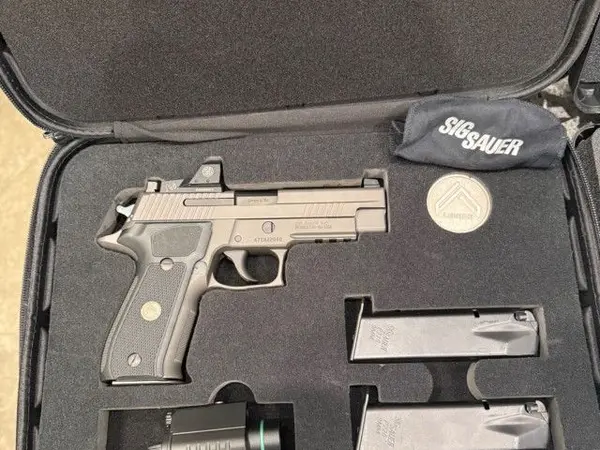 Sig Sauer 226 Legion