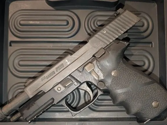 Sig Sauer P226 Mk25