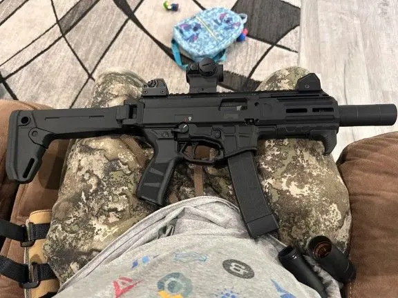 Scorpion evo 3+ with extras