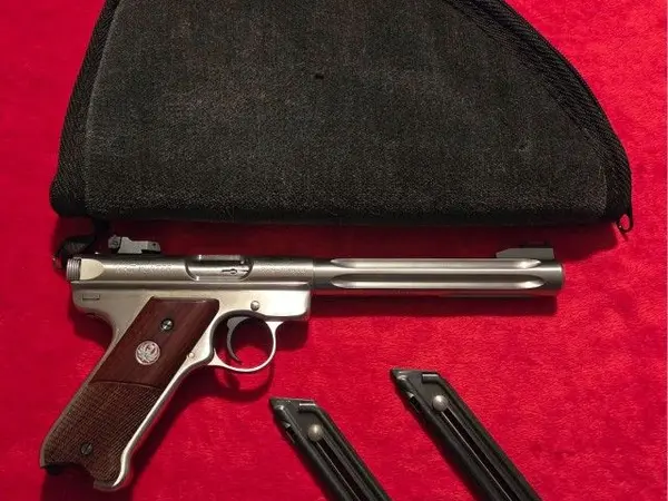 RUGER Stainless MARK III HUNTER 22 LR 6.88" Barrel