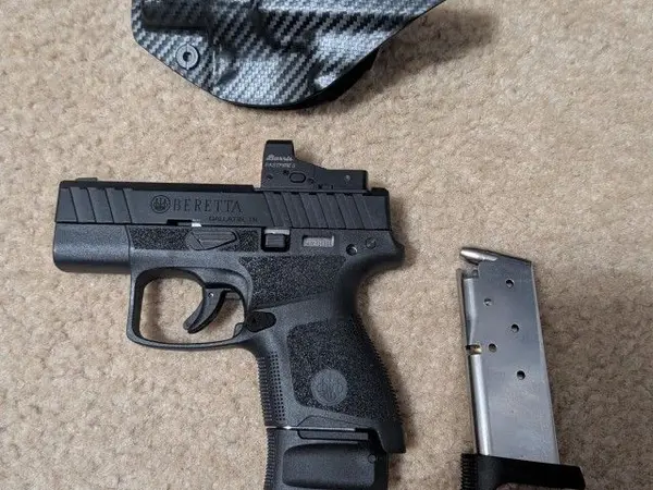 Berretta apx1 carry package