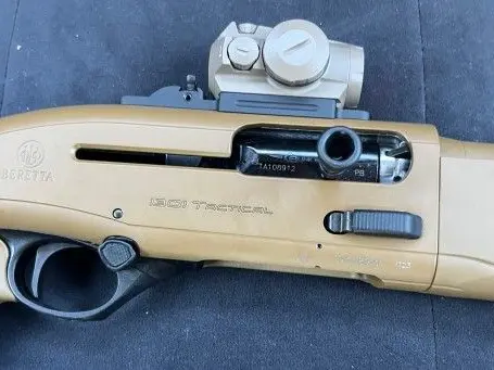 Unfired beretta 1301 mod 2 with Romeo 4t