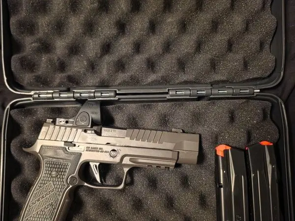 Sig Sauer P320 AXG Legion