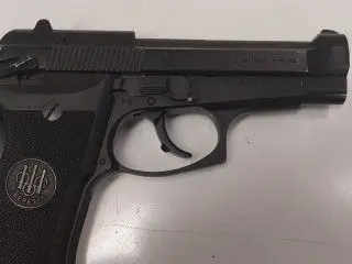 Beretta 85F .380