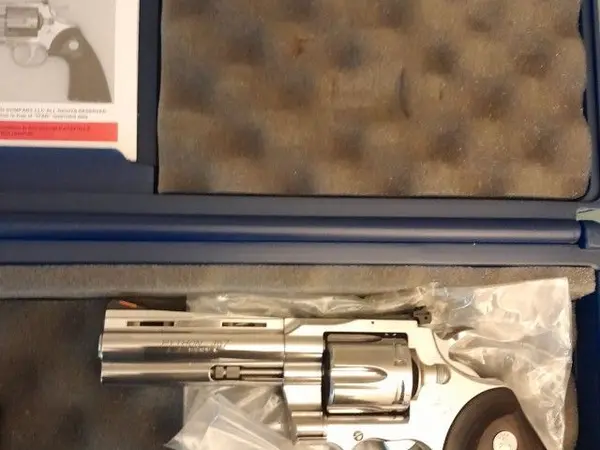 Colt Python stainless 4-in