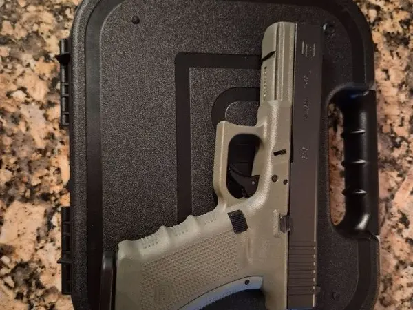 Glock 17 Gen 4 BRAND NEW