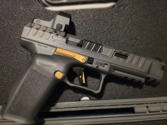Canik SFx Rival w/Optic