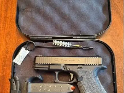 Glock 23 Gen 5 Chambered in 40S&W